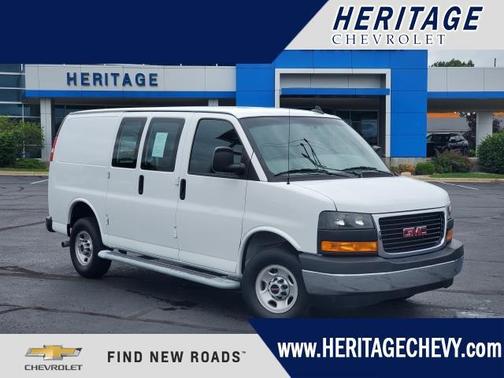 2023 GMC Savana 2500 Work Van