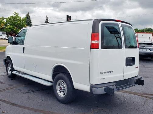 2023 GMC Savana 2500 Work Van