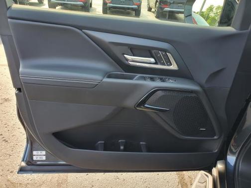2026 Chevrolet Silverado EV LT