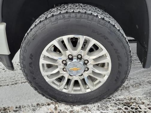 2022 Chevrolet Silverado 2500 High Country