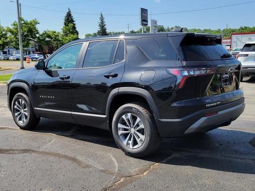 Mosaic Black Metallic 2026 Chevrolet Equinox 1LT