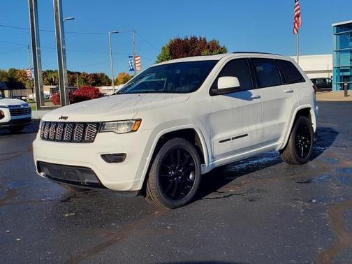 2020 Jeep Grand Cherokee Altitude