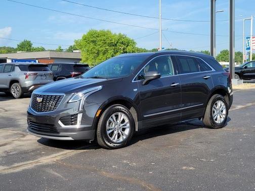 Manhattan Noir Metallic 2020 Cadillac XT5 Premium Luxury