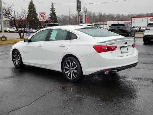 2023 Chevrolet Malibu FWD RS