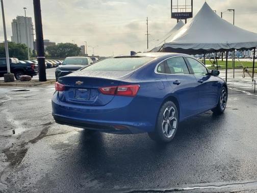 2023 Chevrolet Malibu FWD 1LT