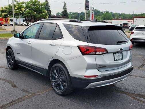 2022 Chevrolet Equinox AWD RS