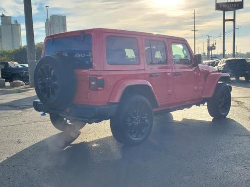 2024 Jeep Wrangler 4xe Sahara