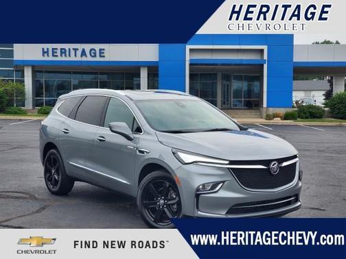 2023 Buick Enclave Essence AWD