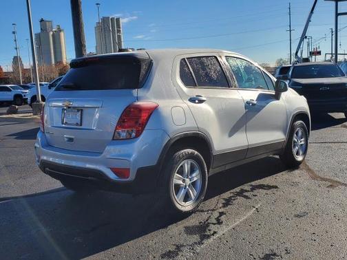 2022 Chevrolet Trax LS