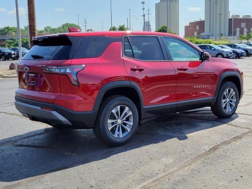 Radiant Red Tintcoat 2026 Chevrolet Equinox 1LT