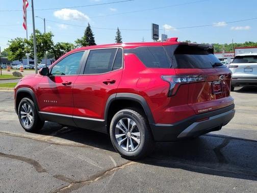 Radiant Red Tintcoat 2026 Chevrolet Equinox 1LT