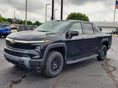 2025 Chevrolet Silverado EV LT