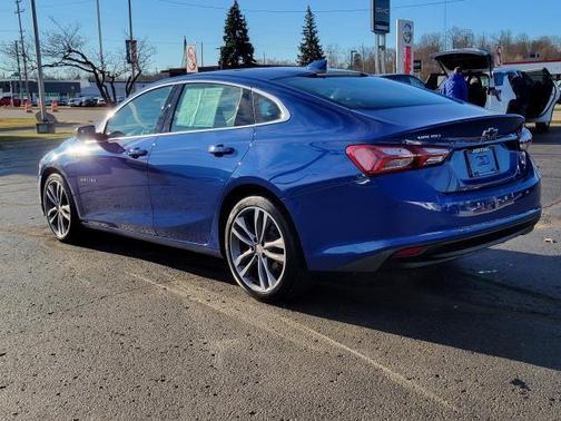 2023 Chevrolet Malibu FWD 2LT