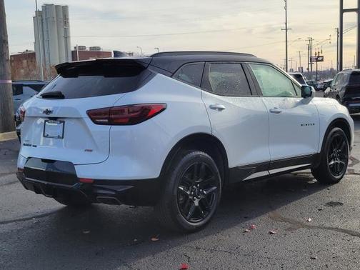 2023 Chevrolet Blazer RS