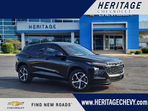 Mosaic Black Metallic 2024 Chevrolet Trax FWD 1RS