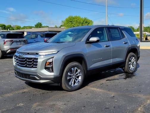 Sterling Gray Metallic 2026 Chevrolet Equinox 1LT