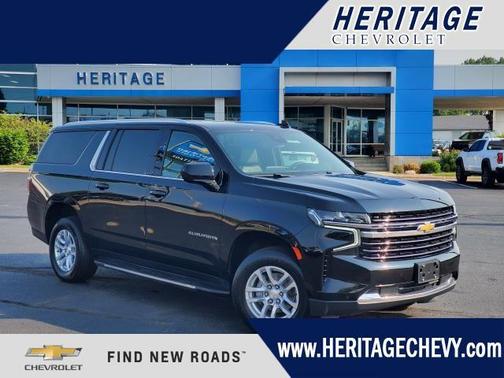 2023 Chevrolet Suburban LT