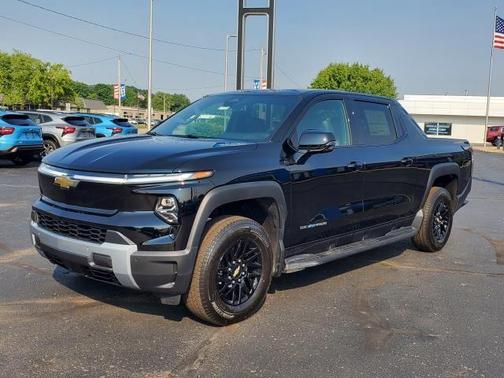 2025 Chevrolet Silverado EV LT