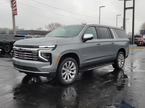 Sterling Gray Metallic 2026 Chevrolet Suburban Premier