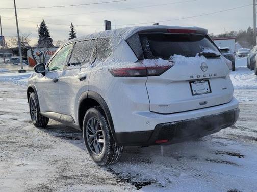 2024 Nissan Rogue S