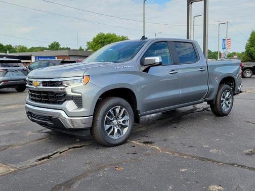 Sterling Gray Metallic 2026 Chevrolet Silverado 1500 LT