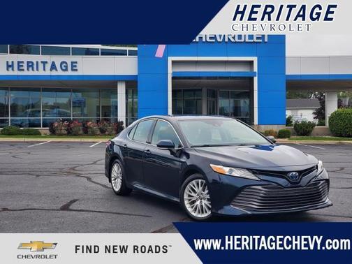 2019 Toyota Camry Hybrid XLE