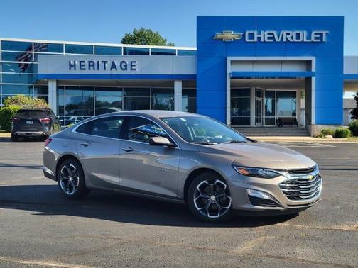 Mineral Gray Metallic 2023 Chevrolet Malibu FWD 1LT