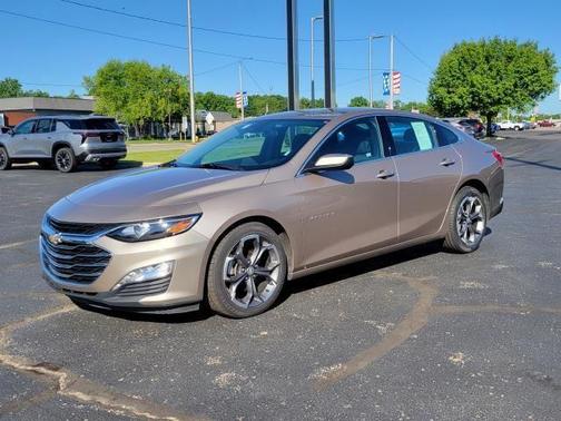 Mineral Gray Metallic 2023 Chevrolet Malibu FWD 1LT