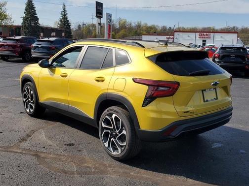 2025 Chevrolet Trax FWD 2RS