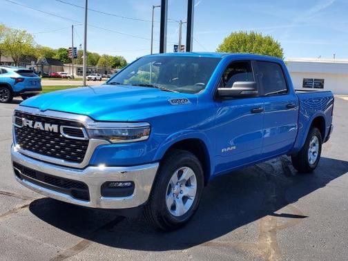 2025 RAM 1500 Big Horn/Lone Star
