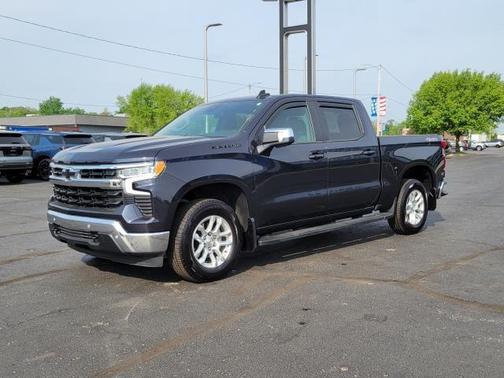 Dark Ash Metallic 2024 Chevrolet Silverado 1500 LT