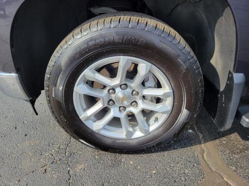 Dark Ash Metallic 2024 Chevrolet Silverado 1500 LT
