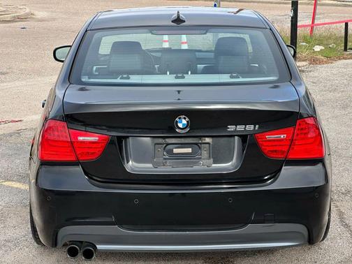 2011 BMW 328 328i Sedan 4D