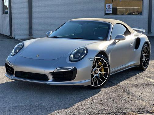 2016 Porsche 911 Turbo S