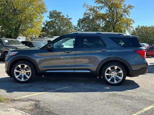 2020 Ford Explorer Platinum