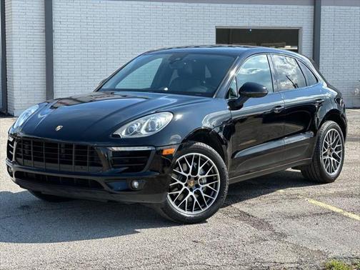 2017 Porsche Macan Base