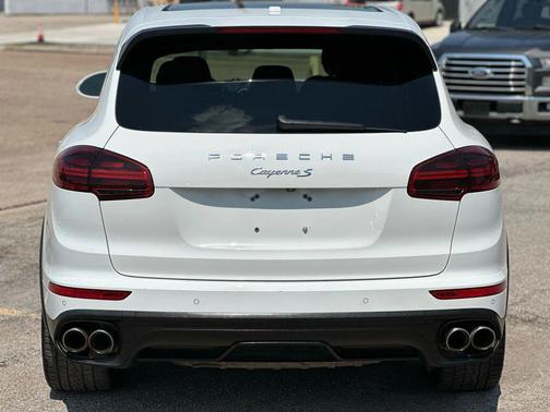 2015 Porsche Cayenne S