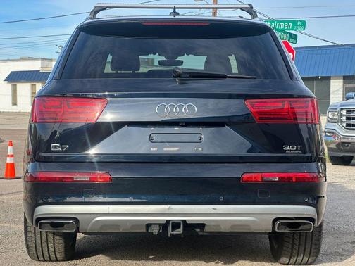 2017 Audi Q7 3.0T Premium