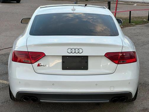 2013 Audi S5 3.0T Prestige