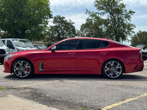 HiChroma Red 2018 Kia Stinger GT2