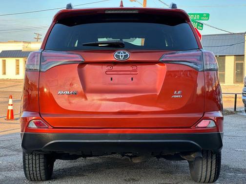 2016 Toyota RAV4 LE