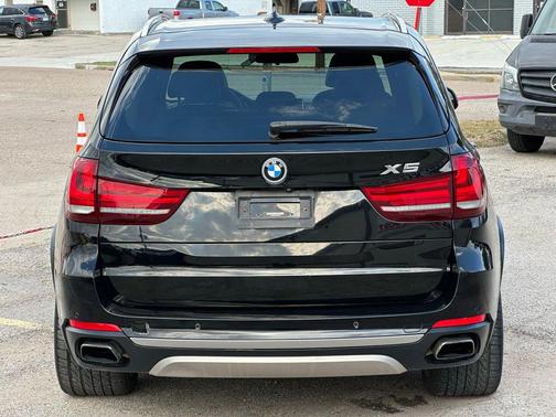 2016 BMW X5 xDrive50i