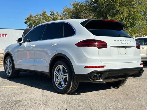 2015 Porsche Cayenne S