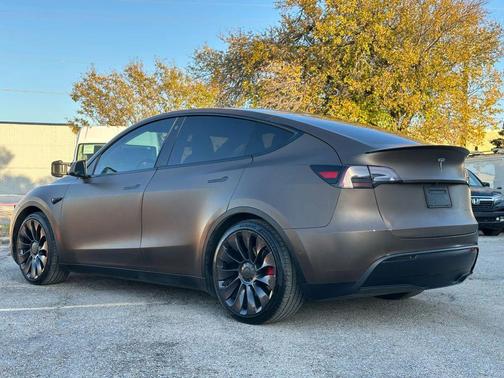 2021 Tesla Model Y Performance Dual Motor All-Wheel Drive