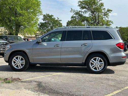 Steel Gray Metallic 2016 Mercedes-Benz GL-Class 4MATIC