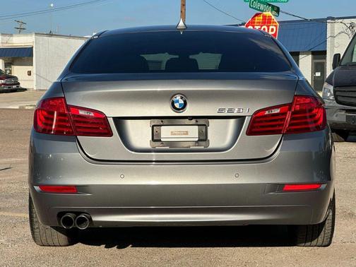 2016 BMW 528 528i Sedan 4D