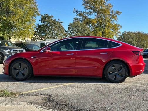 2020 Tesla Model 3 Standard Range