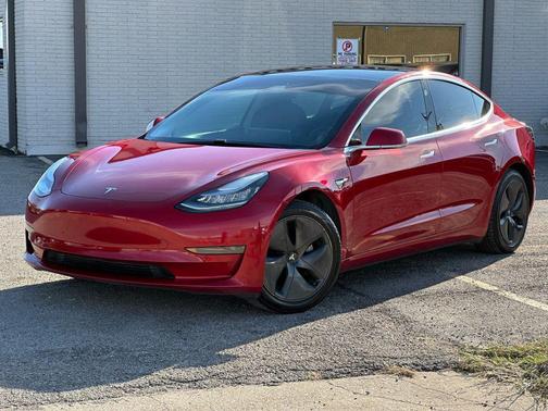 2020 Tesla Model 3 Standard Range