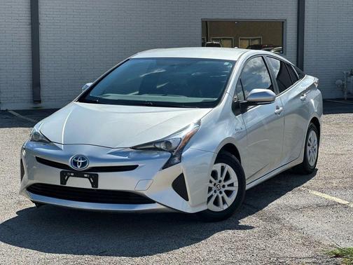 2016 Toyota Prius Two