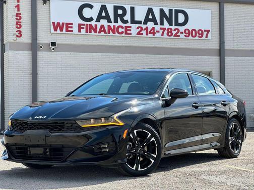 Ebony Black 2022 Kia K5 GT-Line